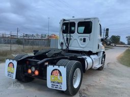 Used 2016 Freightliner Cascadia 113 Day Cab in Kingwood, Texas