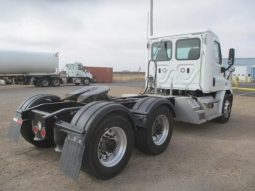 Used 2018 Freightliner Cascadia 113 Day Cab in Fort Lauderdale Florida