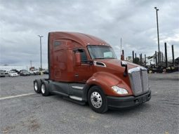 Used 2019 Kenworth T680 Sleeper in Fort Lauderdale Florida