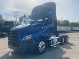 Used 2021 Freightliner CASCADIA 116 Day Cab in Channahon Illinois