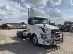 Used 2012 Volvo VNL64T300 Day Cab in Kingwood Texas