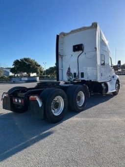 Used 2015 Kenworth T680 Sleeper in Lakeland Florida