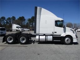 Used 2017 Volvo VNL64T630 Sleeper in Fort Lauderdale Florida