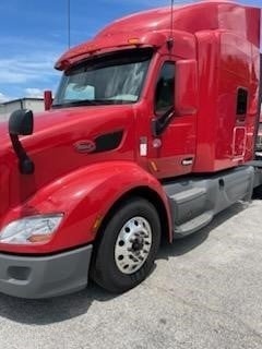 Used 2020 Peterbilt 579 Sleeper in Greer South Carolina