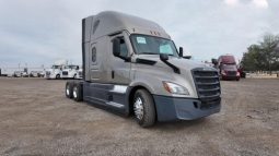 Used 2022 Freightliner Cascadia 126 Sleeper in Bakersfield California