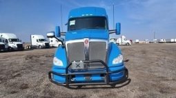 Used 2021 Kenworth T680 Sleeper in Bakersfield California