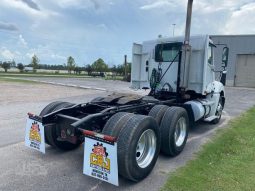 Used 2014 Freightliner COLUMBIA 120 Day Cab in Kingwood, Texas