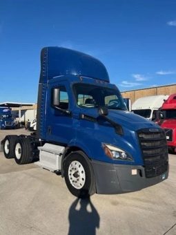 Used 2020 Freightliner CASCADIA 116 Day Cab in Winter Park Florida