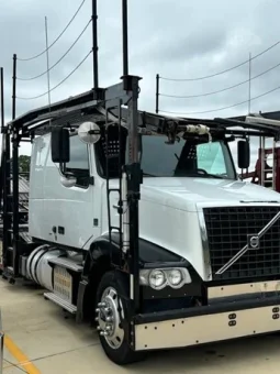 Used 2017 Volvo VAH64200 Car Haulers in Lincoln, Alabama