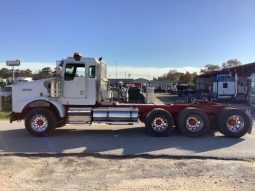 Used 2002 Kenworth T800 Day Cab in Kingwood Texas