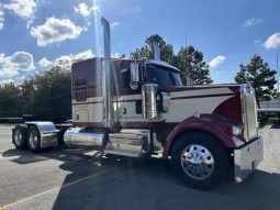 Used 2023 Kenworth W900L Sleeper in Macon Georgia