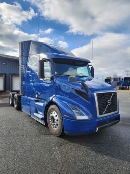 Used 2020 Volvo VNR64T640 Sleeper in Lehigh Valley Pennsylvania