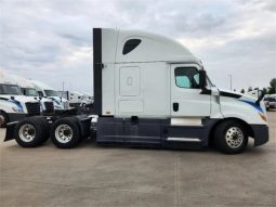 Used 2020 Freightliner Cascadia 126 Sleeper in Fort Lauderdale Florida