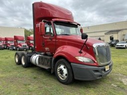 Used 2016 International Prostar Day Cab in Fort Lauderdale Florida