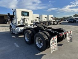 Used 2020 Peterbilt 579 Day Cab in Fort Lauderdale Florida