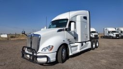 Used 2021 Kenworth T680 Sleeper in Bakersfield California