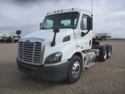 Used 2018 Freightliner Cascadia 113 Day Cab in Fort Lauderdale Florida