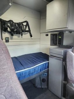 Used 2020 Volvo VNR64T640 Sleeper in Lehigh Valley Pennsylvania