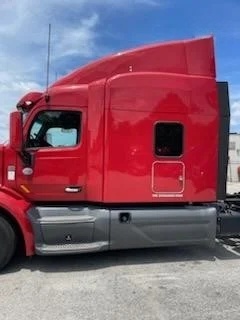 Used 2020 Peterbilt 579 Sleeper in Greer South Carolina