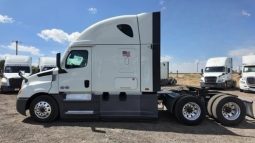 Used 2020 Freightliner Cascadia 126 Sleeper in Fontana California