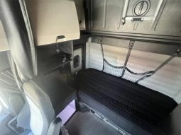 Used 2020 Freightliner Cascadia 126 Sleeper in Bakersfield California