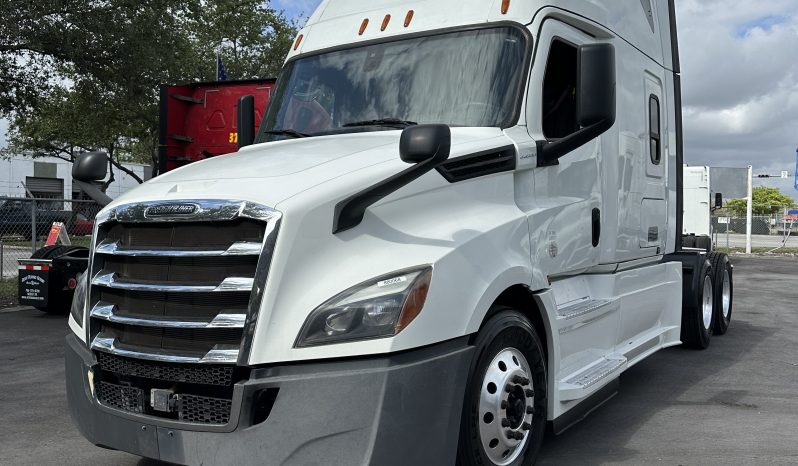 
								Used Freightliner Cascadia 126 Sleeper in MEDLEY Florida full									