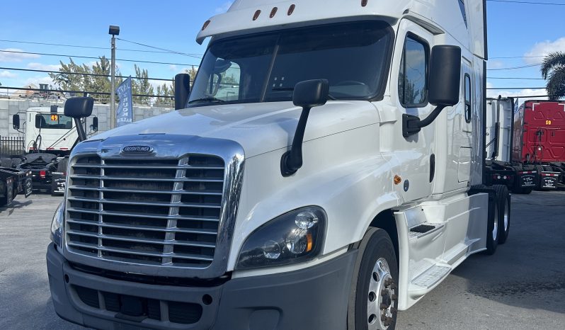 
								Used 2019 Freightliner Cascadia 126 Sleeper in MEDLEY Florida full									