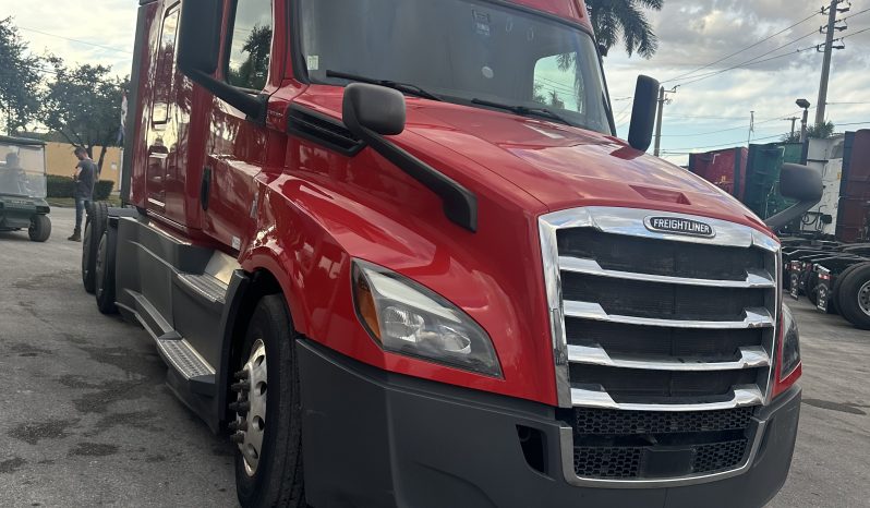 
								Used 2019 Freightliner Cascadia 126 Sleeper in MEDLEY Florida full									