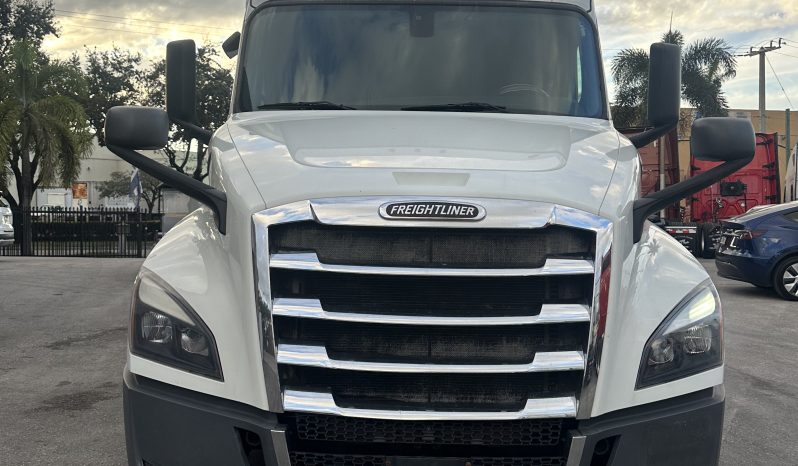 
								Used 2020 Freightliner Cascadia 126 Sleeper in MEDLEY Florida full									