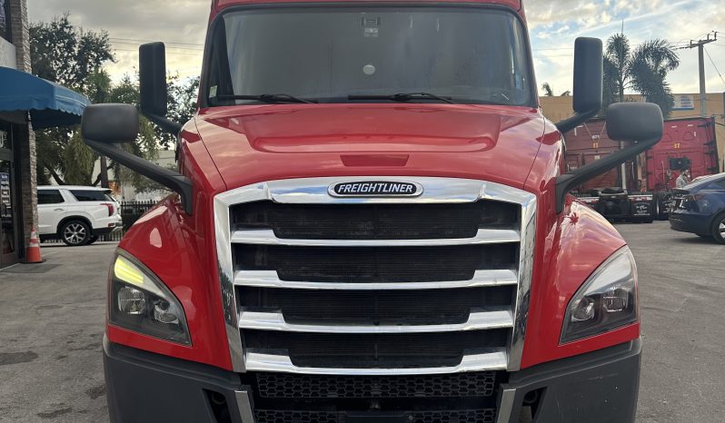 
								Used 2019 Freightliner Cascadia 126 Sleeper in MEDLEY Florida full									