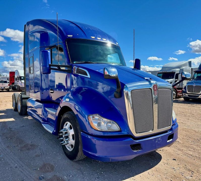 
								Used 2016 Kenworth T600 Sleeper in El Paso Texas full									