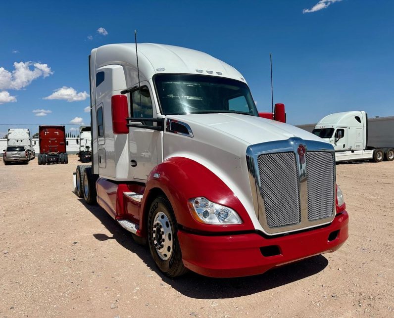 
								Used 2015 Kenworth T600 Sleeper in El Paso Texas full									