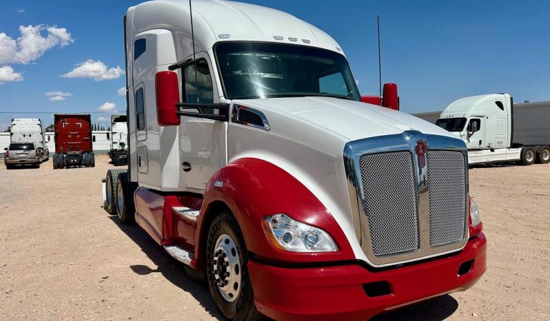 
								Used 2015 Kenworth T600 Sleeper in El Paso Texas full									