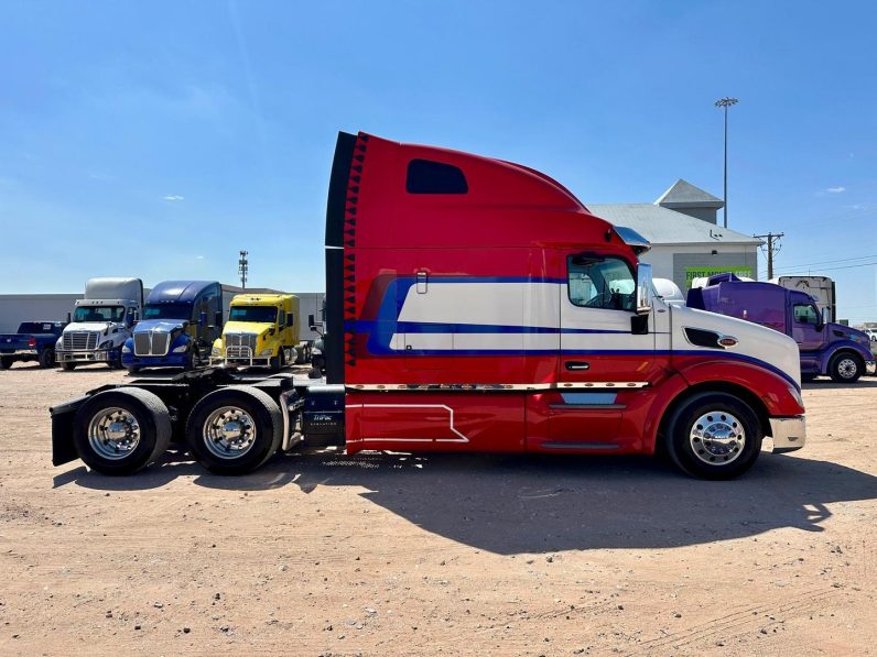 
								Used 2019 Peterbilt 579 Sleeper in El Paso Texas full									