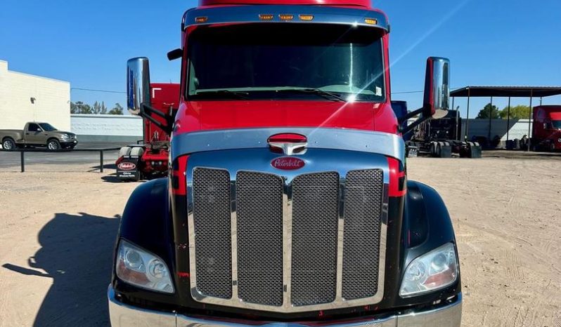 
								Used 2019 Peterbilt 579 Sleeper in El Paso Texas full									