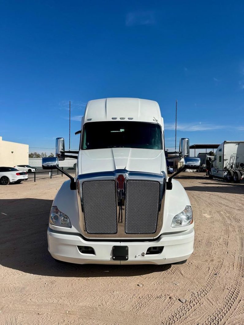 
								Used 2020 Kenworth T600 Sleeper in El Paso Texas full									