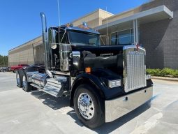 New 2025 Kenworth W900L Day Cab in McDonough Georgia