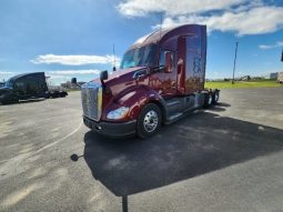 Used 2021 Kenworth T680 Sleeper in Menomonie Wisconsin