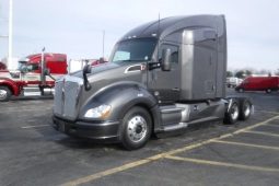 Used 2020 Kenworth T680 Sleeper in Grand Rapids Míchigan