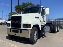 New 2025 Mack Pinnacle PI64 Day Cab in Corpus Christi Texas