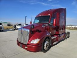 Used 2020 Kenworth T680 Sleeper in Oak Creek Wisconsin