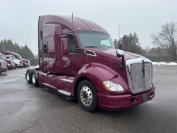 Used 2022 Kenworth T680 Sleeper in Mosinee Wisconsin