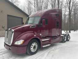 Used 2021 Kenworth T680 Sleeper in Mosinee Wisconsin