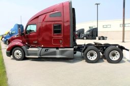 Used 2021 Kenworth T680 Sleeper in Laredo Texas