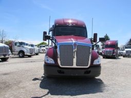 Used 2021 Kenworth T680 Sleeper in Oak Creek Wisconsin