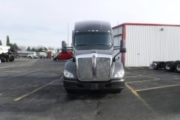 Used 2020 Kenworth T680 Sleeper in Grand Rapids Míchigan