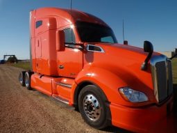 Used 2020 Kenworth T680 Sleeper in Menomonie Wisconsin