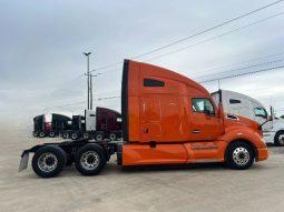 Used 2020 Kenworth T680 Sleeper in Converse Texas