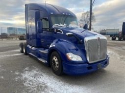 Used 2021 Kenworth T680 Sleeper in Dearborn Míchigan