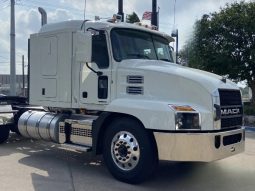 New 2025 Mack Anthem ANT64 Sleeper in Corpus Christi Texas